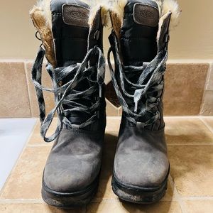 Keen Wapato tall boot.